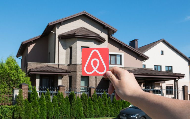 4 Tips To Make the Best Airbnb Host
